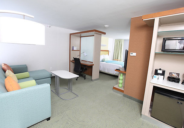 Night Auditor Part-Time Night Auditor Part-Time