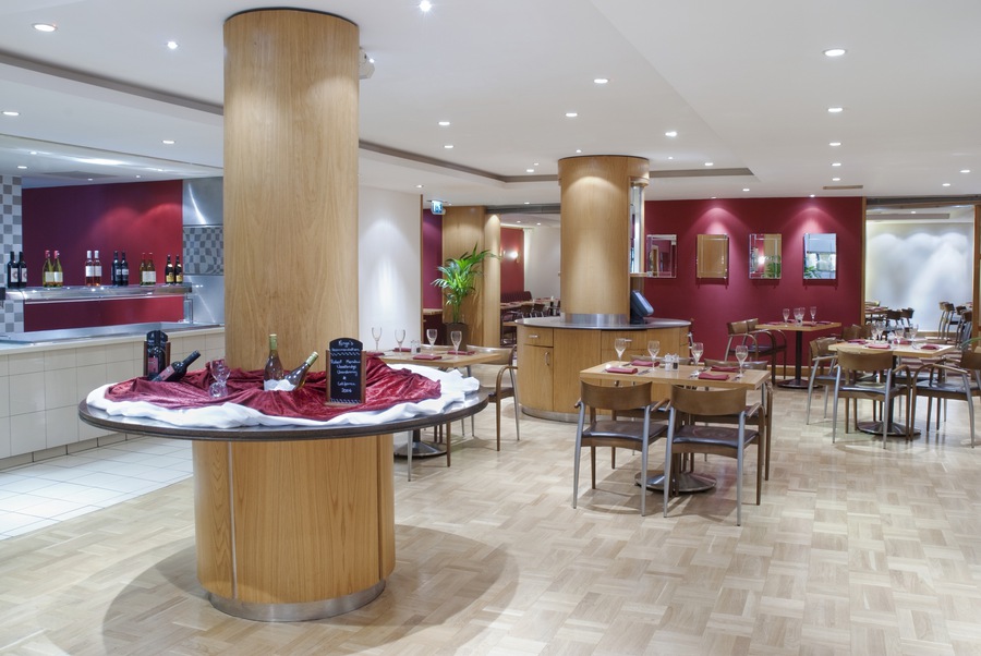 Blackjack recruitment gatwick airport