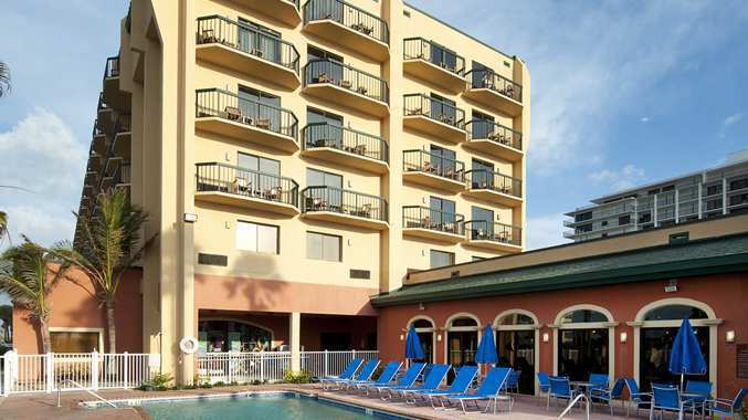 Doubletree By Hilton Hotel Cocoa Beach Oceanfront Fl 228244 L