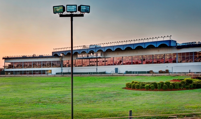 Greyhound casino west memphis