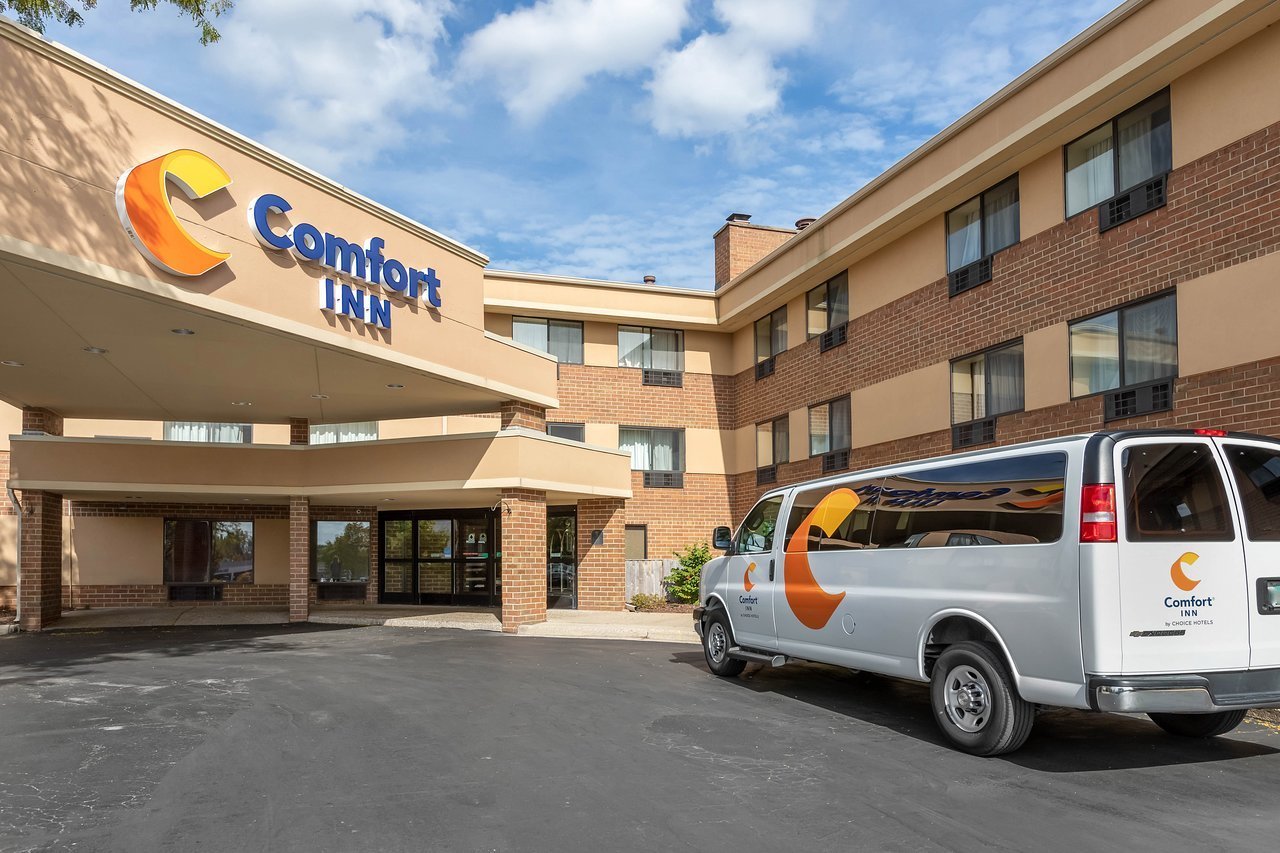 Comfort Inn Grand Rapids Airport, Grand Rapids, MI Jobs | Hospitality