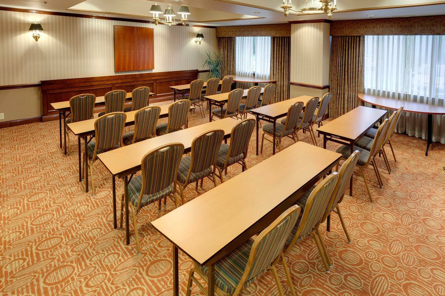 Hampton Inn Hartford/Airport, Windsor, CT Jobs Hospitality Online