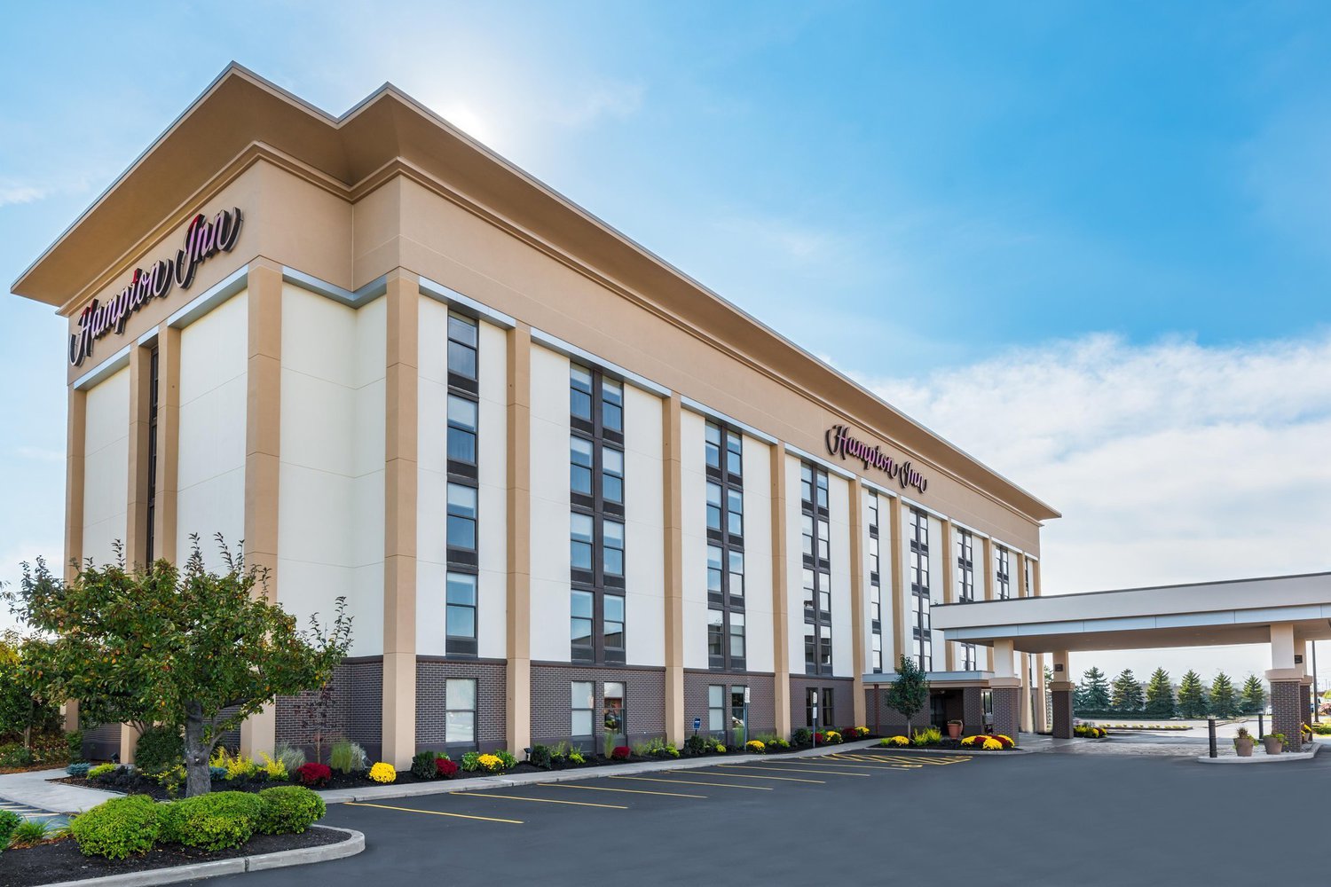 Hampton Inn Buffalo-Airport Galleria, Buffalo, NY Jobs | Hospitality Online