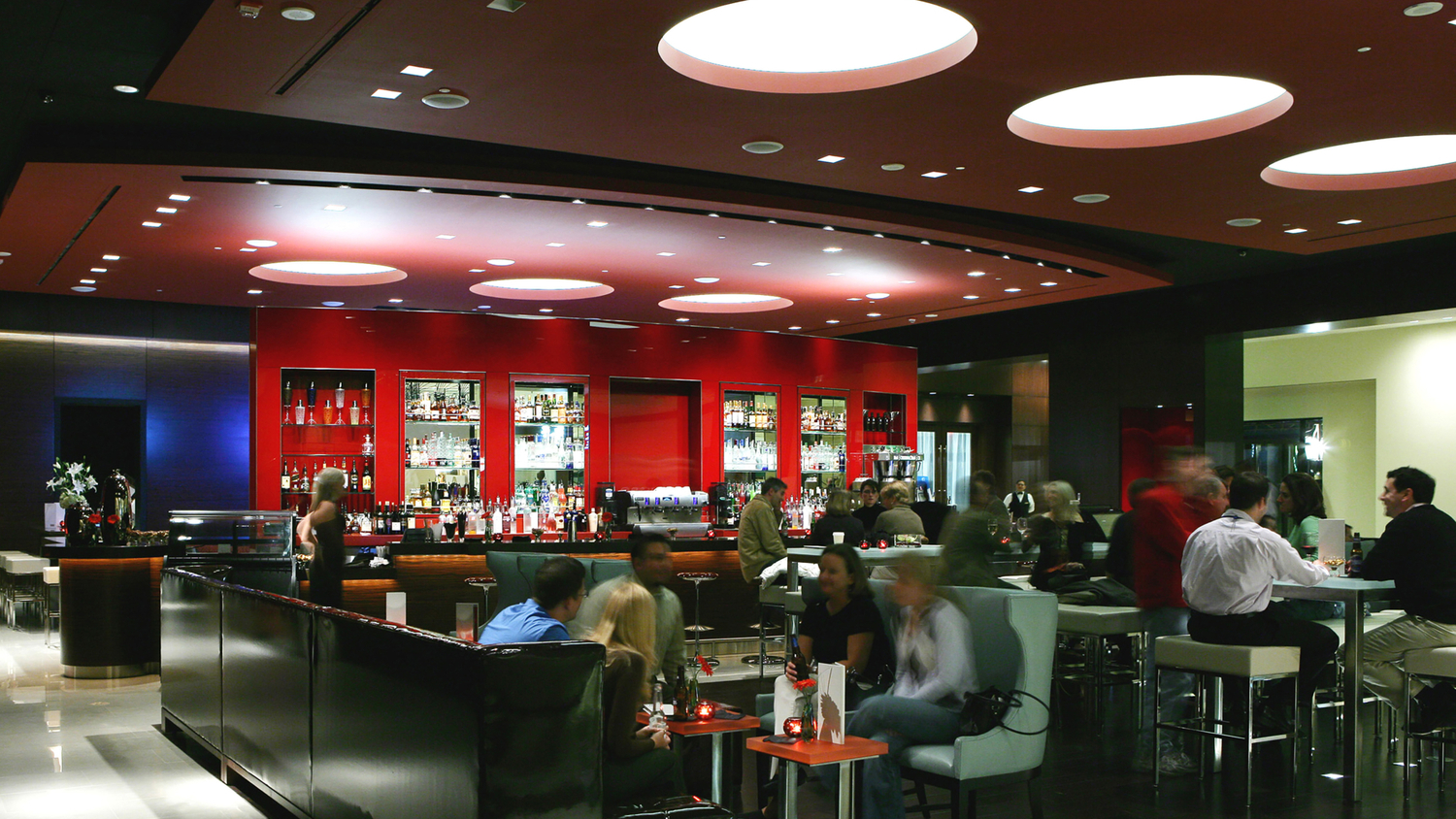 In Room Dining Attendant Trabajo Hilton Anatole, Dallas, TX