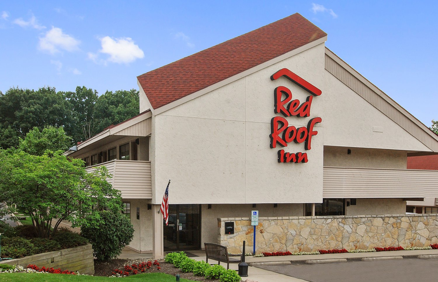 Red Roof Inn Cleveland East - Willoughby, Willoughby, OH Jobs
