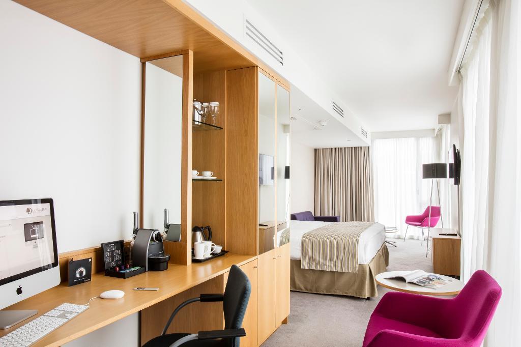 DoubleTree by Hilton Hotel Leeds City Centre, Leeds, England, United