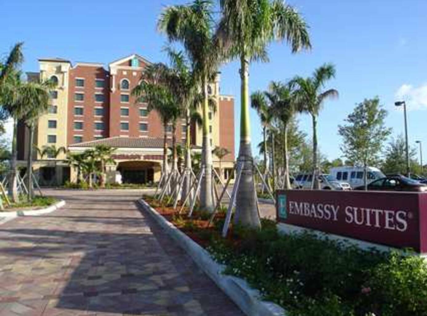 Embassy Suites by Hilton Fort Myers Estero, Estero, FL Jobs