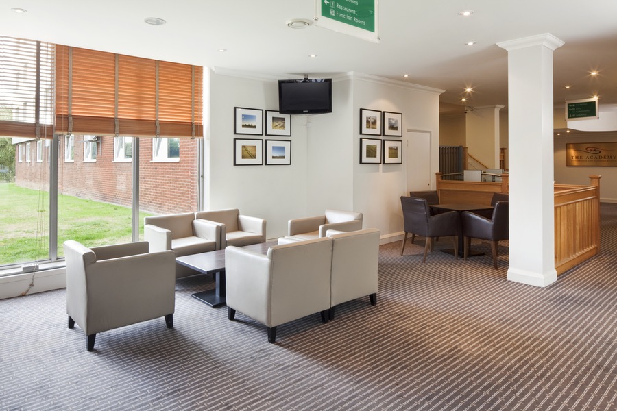 promo-90-off-holiday-inn-basildon-united-kingdom-hotel-hollywood