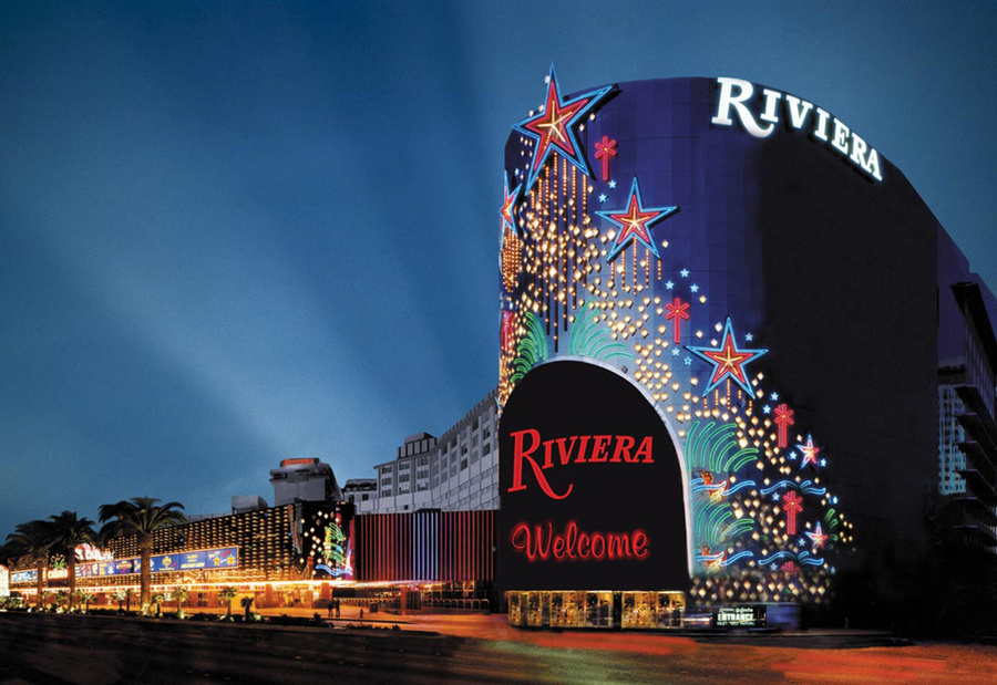 riviera casino las vegas closing