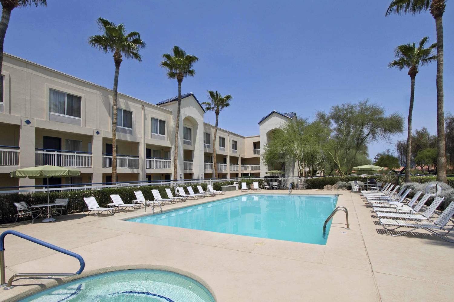 SureStay Plus Hotel by Best Western Scottsdale North, Scottsdale, AZ ...