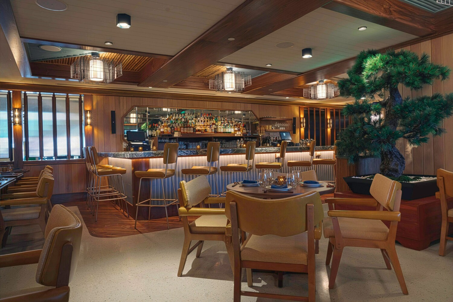 Housekeeper Job Marriott Stanton South Beach, Miami Beach, FL