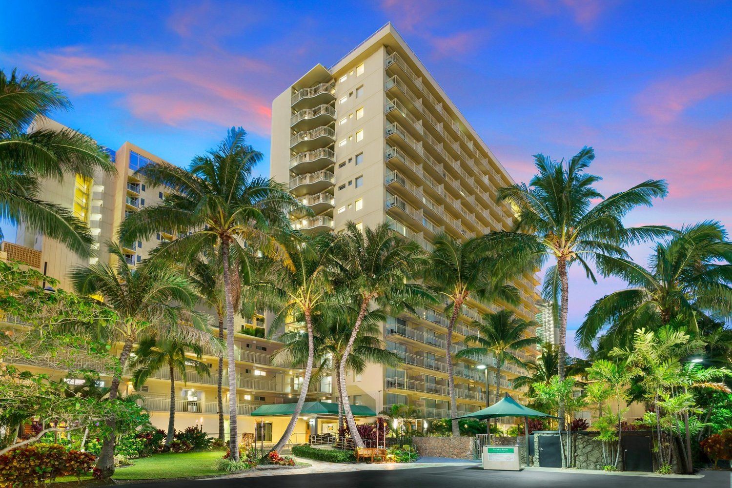 Courtyard Waikiki Beach Honolulu HI Jobs Hospitality Online   710375 L 