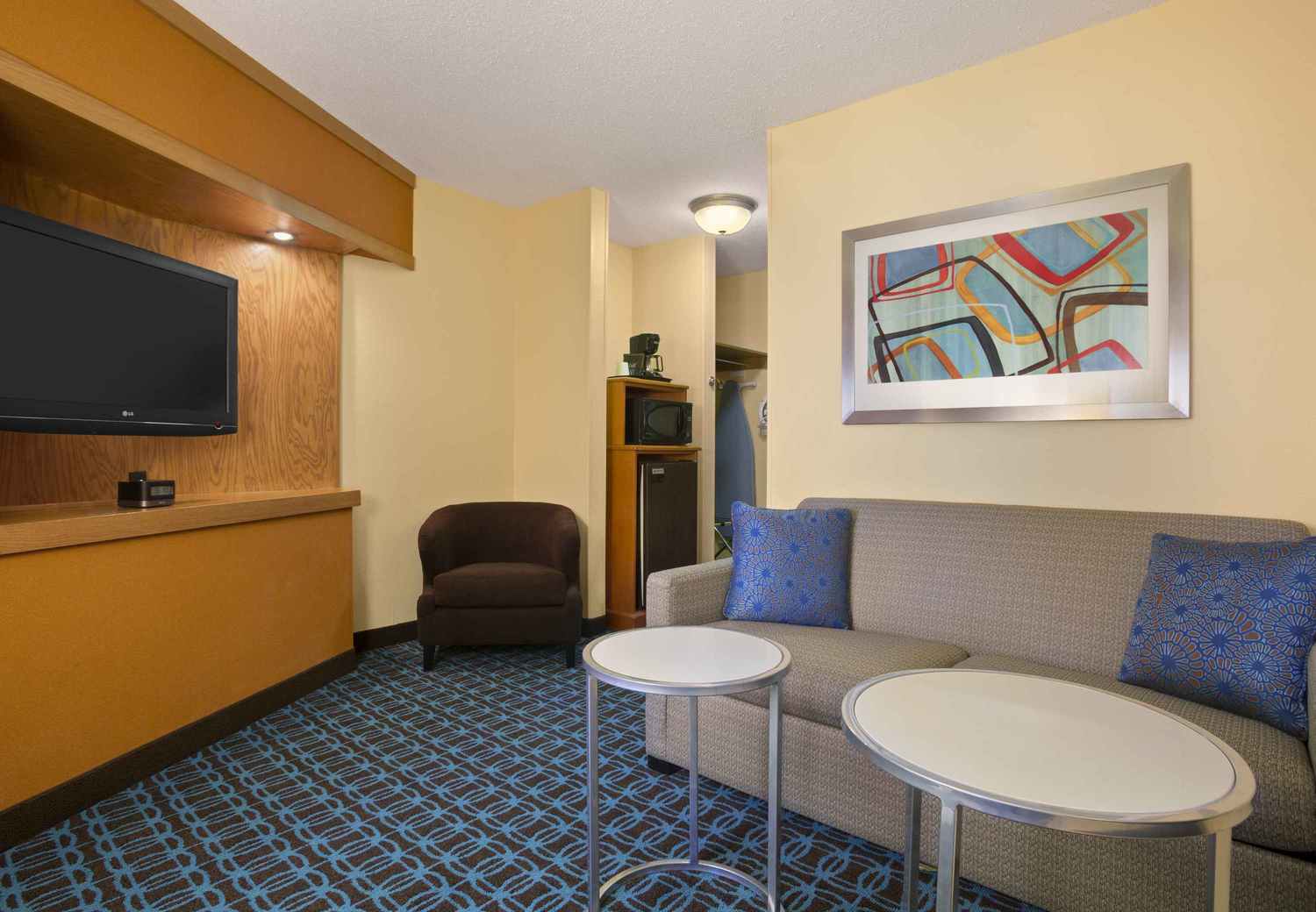 Fairfield Inn Suites Marriott Minneapolis-St  Paul Airport