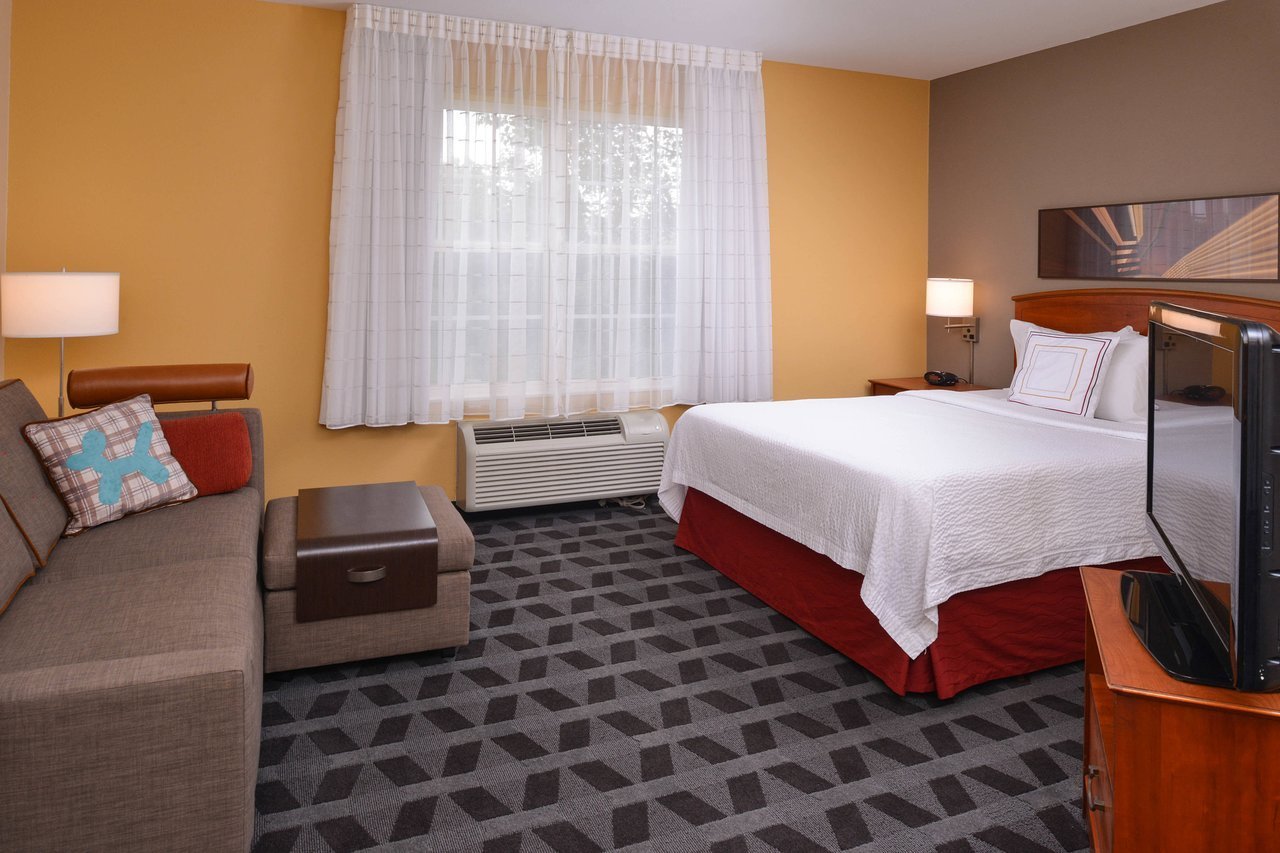 TownePlace Suites by Marriott St. Louis St. Charles, St Charles, MO Jobs | Hospitality Online