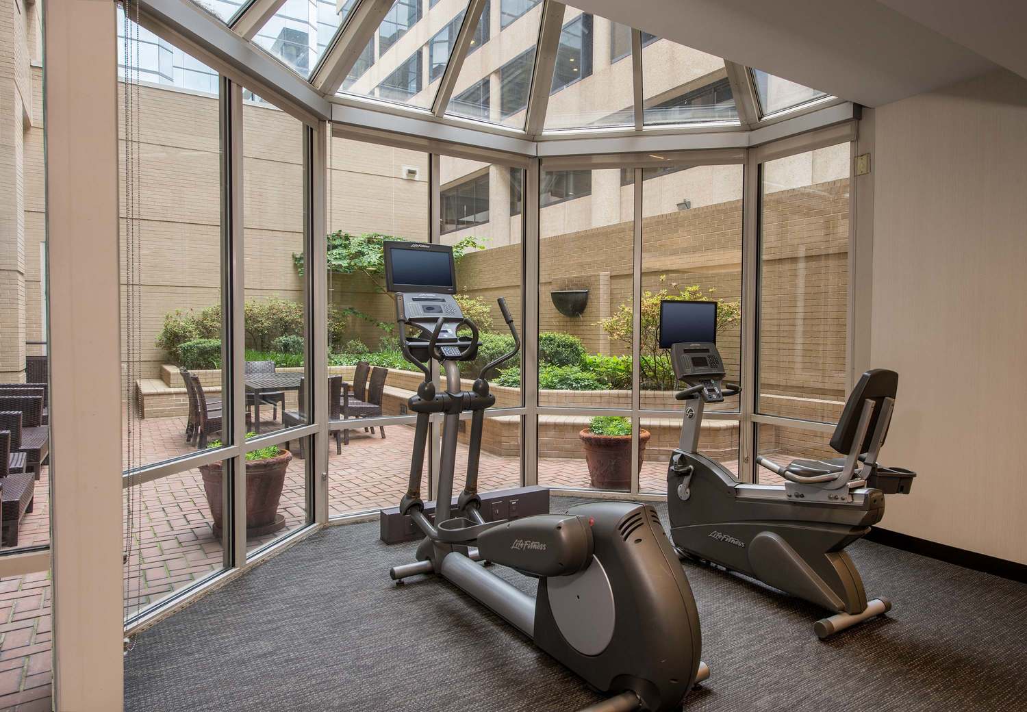 Courtyard Arlington Rosslyn, Arlington, VA Jobs Hospitality Online