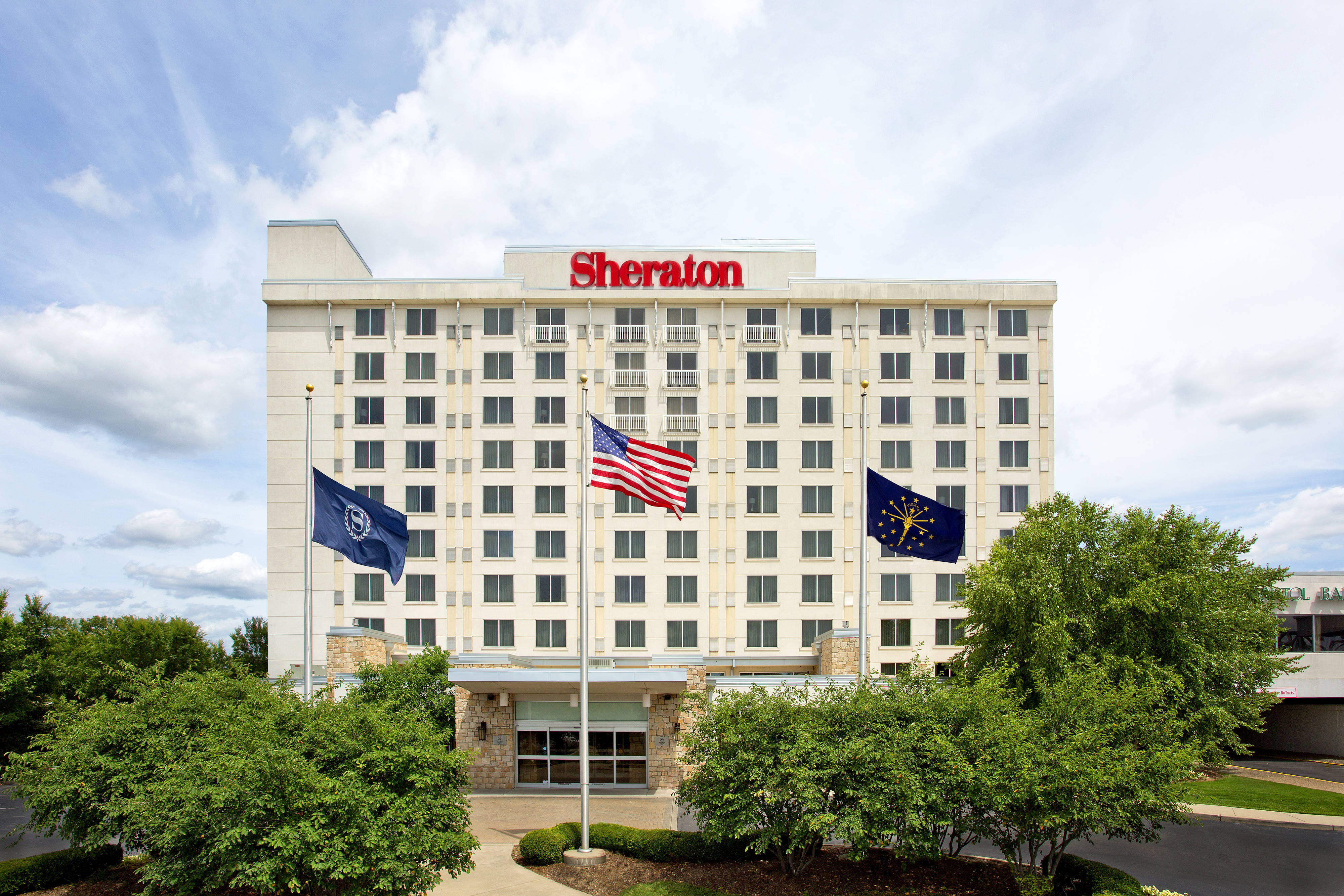 Photo of Sheraton Louisville Riverside Hotel, Jeffersonville, IN