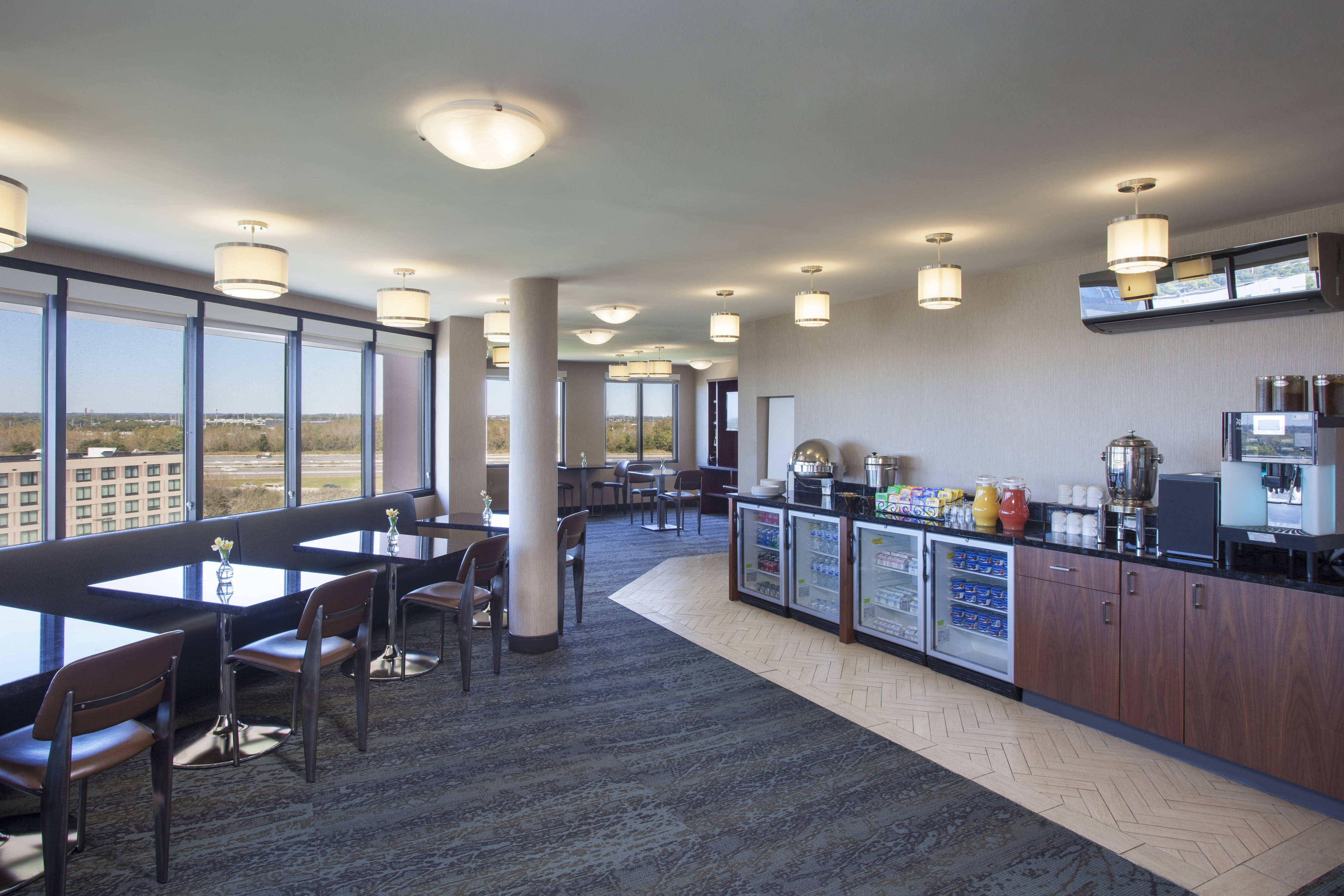 Photo of Sheraton Suites Philadelphia Airport, Philadelphia, PA