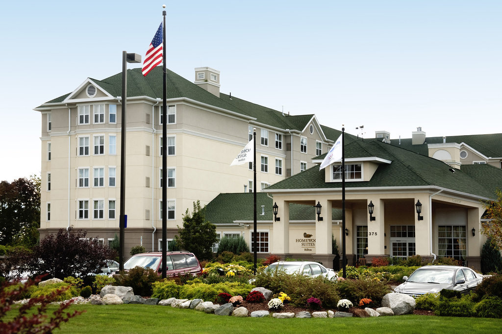 Homewood Suites By Hilton Holyoke Springfield North Ma 598008 L