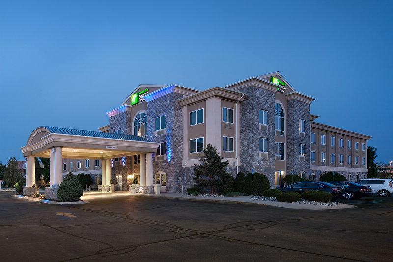 Holiday Inn Express Hotel Suites Saginaw Mi Jobs 672227 L