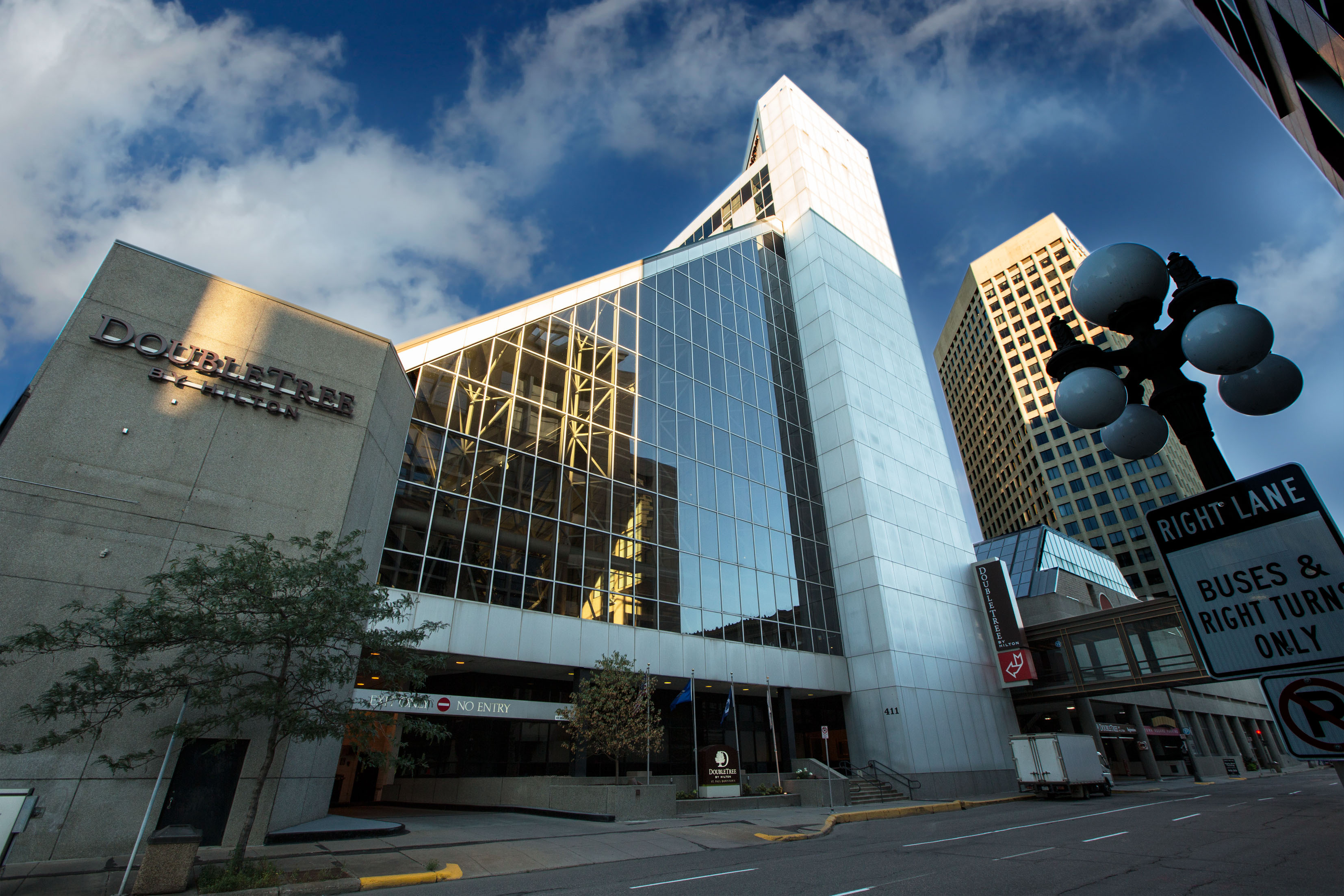 Hotels in St. Paul, MN Area, Saint Paul RiverCentre