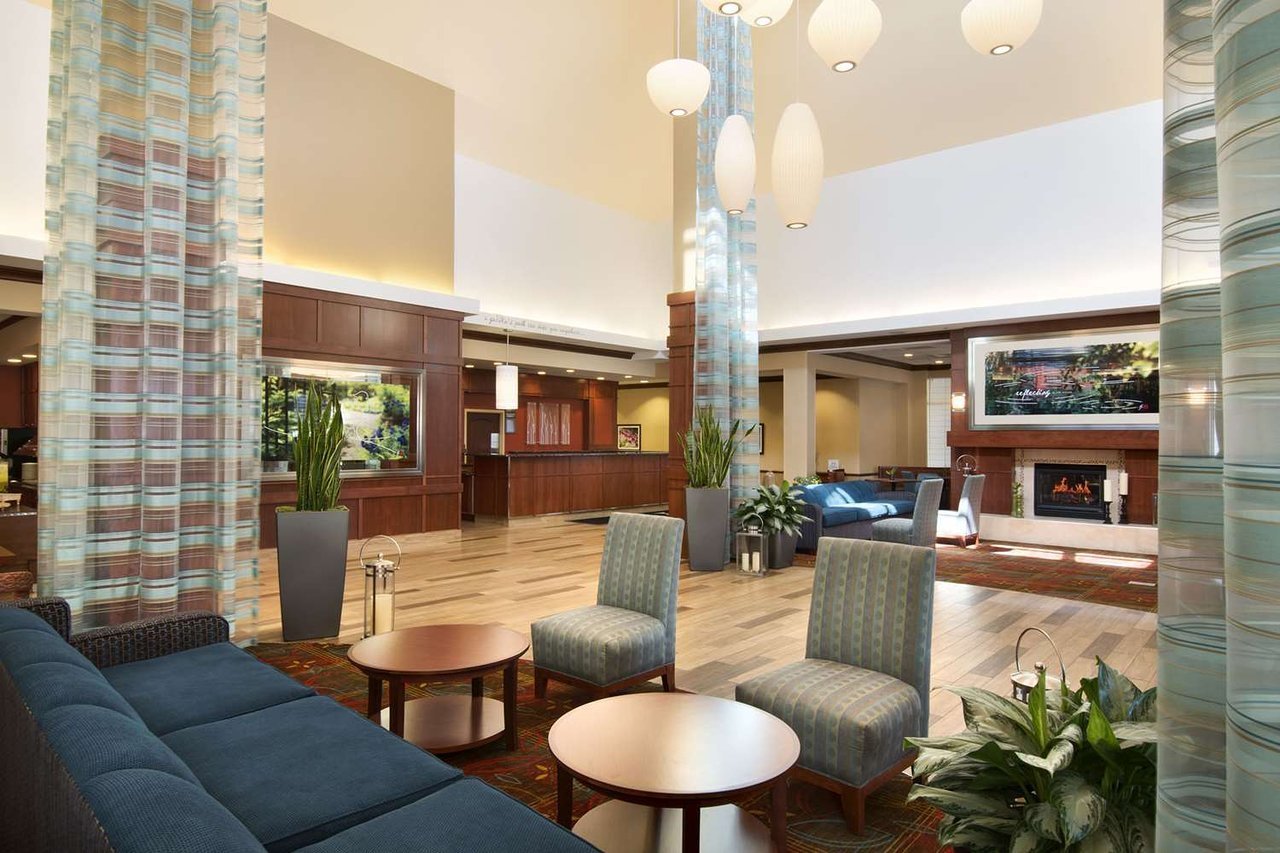 Hilton Garden Inn Chicago O'Hare Airport, Des Plaines, IL ...