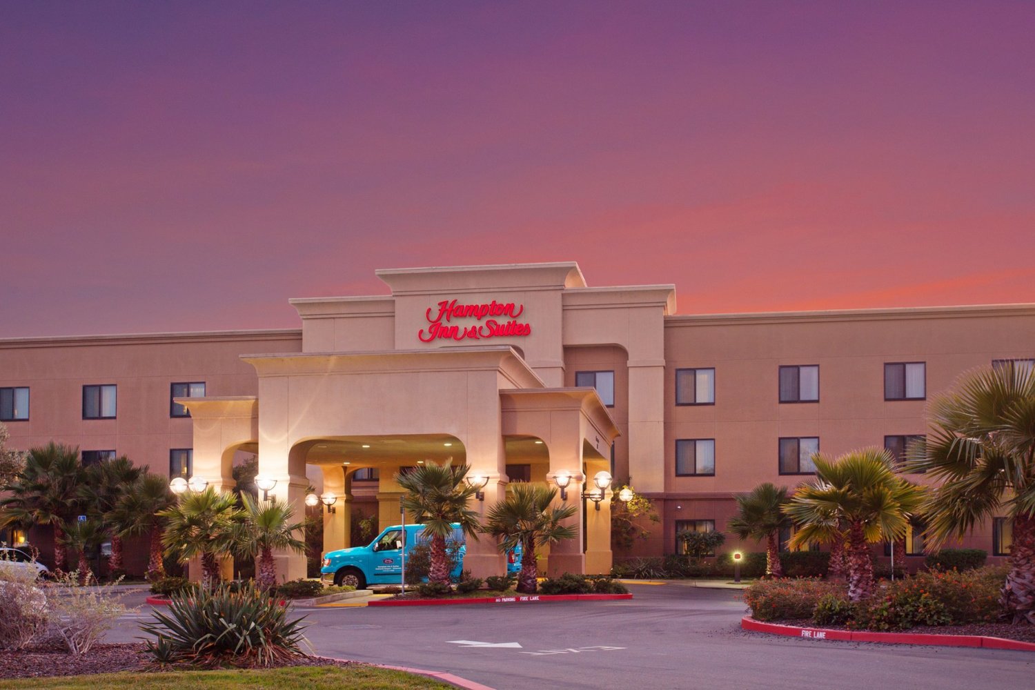 Hampton Inn & Suites Oakland AirportAlameda, Alameda, CA Jobs