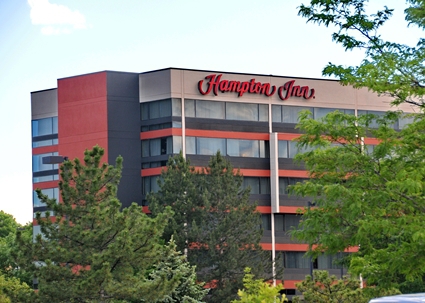 hampton denver west federal inn center