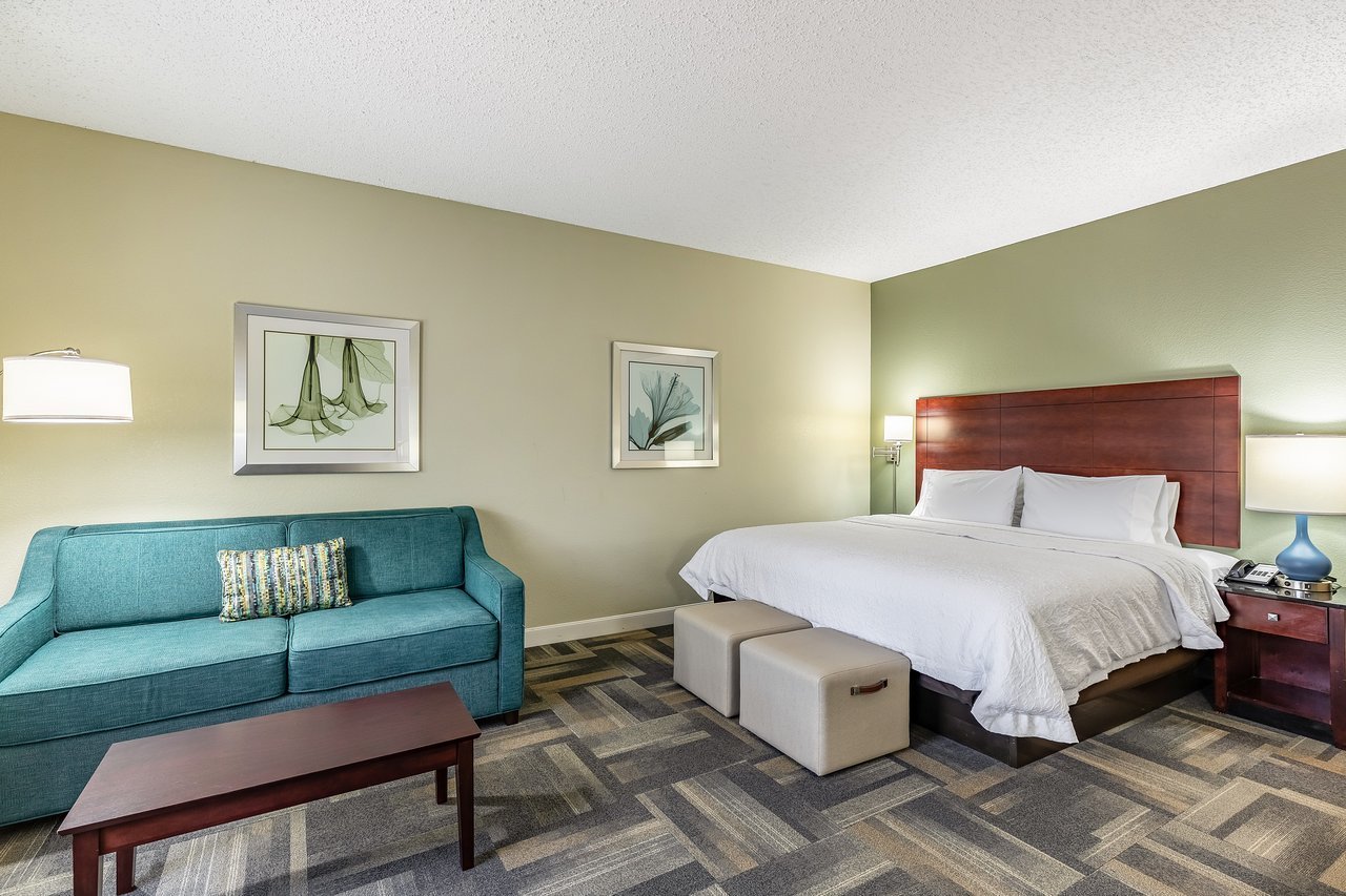 Hampton Inn & Suites OrlandoSouth Lake Buena Vista, Kissimmee, FL Jobs