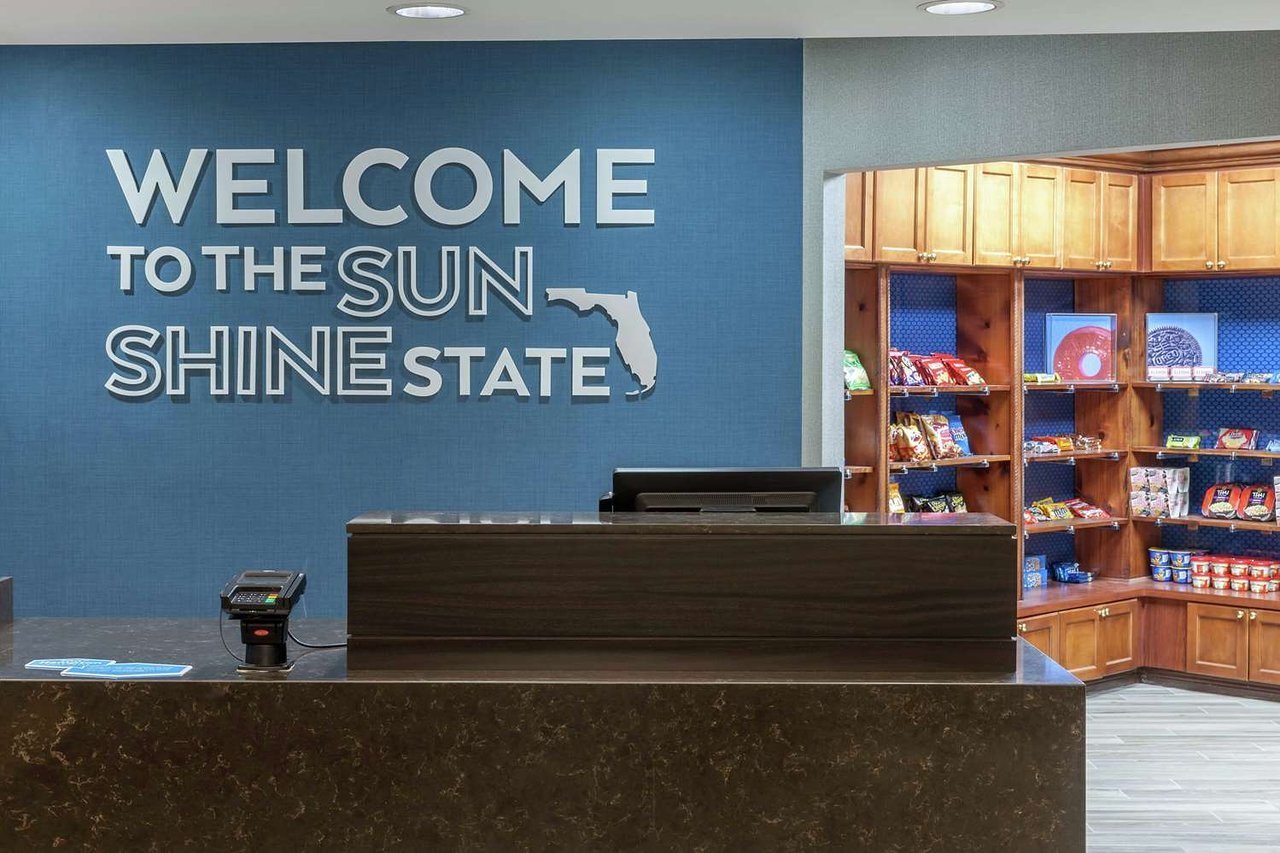 Hampton Inn & Suites MiamiDoral/Dolphin Mall, Miami, FL Jobs Hospitality Online