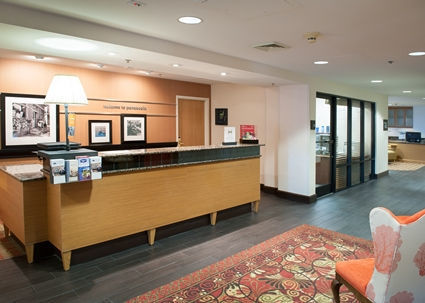 pensacola hampton inn airport cordova mall area