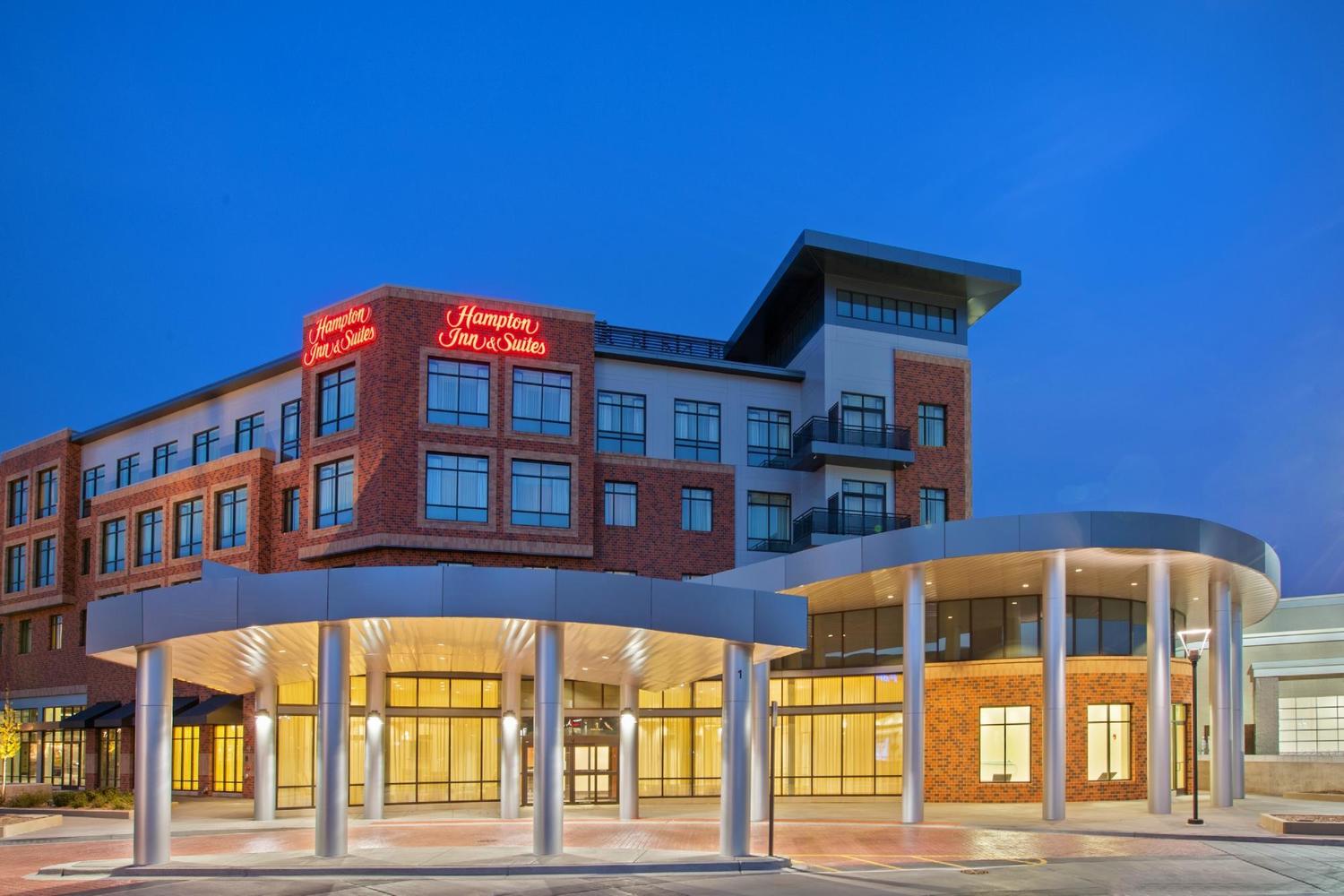 Hampton Inn & Suites Chicago/Mt. Prospect, Mount Prospect, IL Jobs