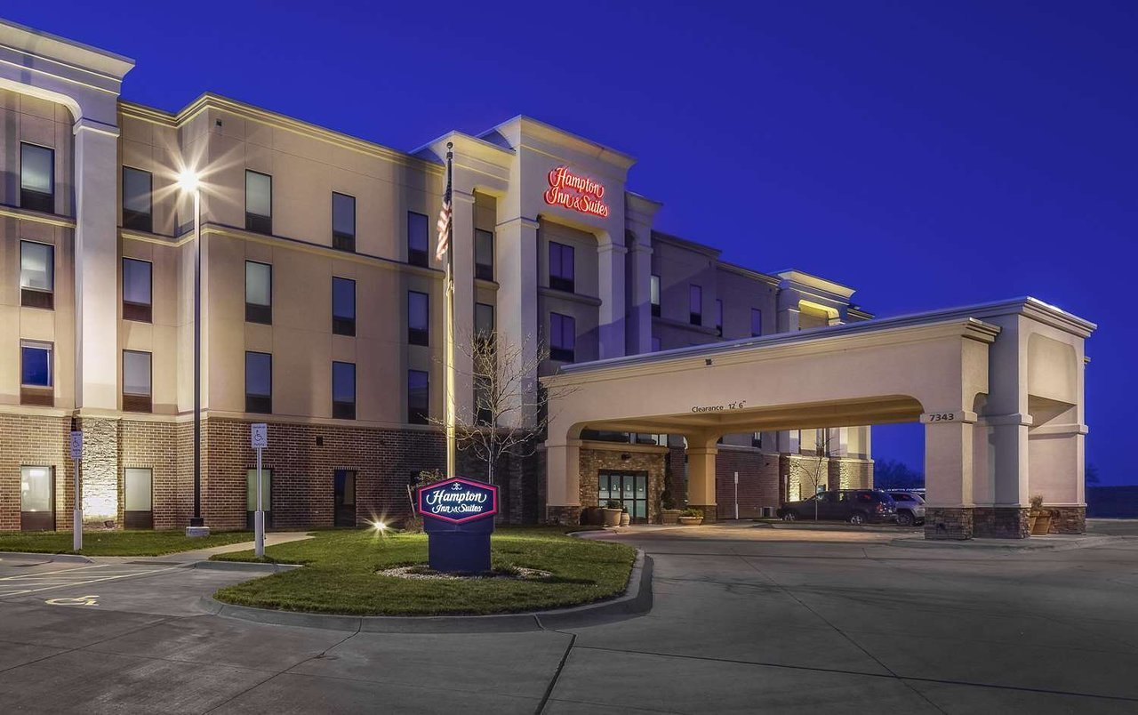 Hampton Inn & Suites Lincoln Northeast I80, Lincoln, NE Jobs