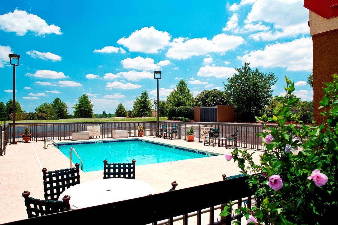 Hampton Inn Greenville/Simpsonville, Simpsonville, SC Jobs