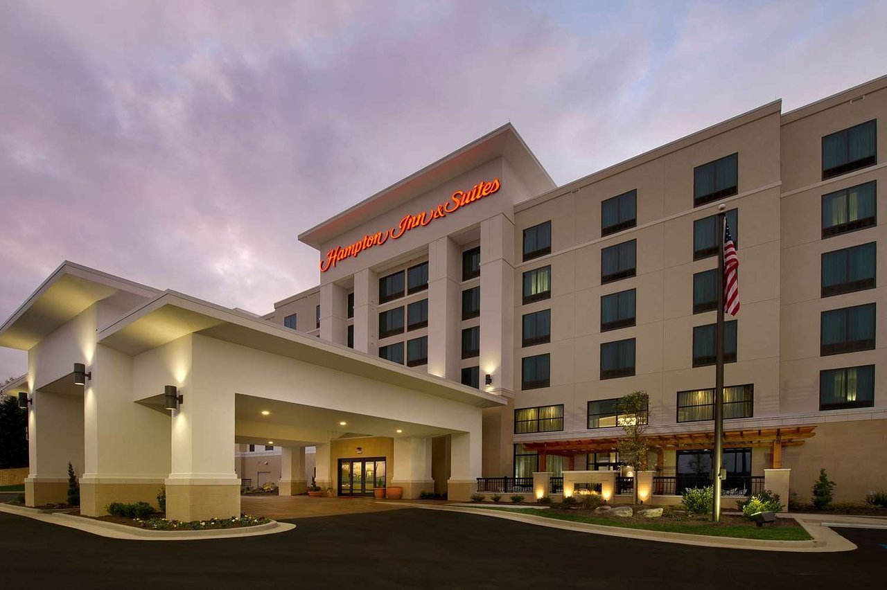 Hampton Inn & Suites Chattanooga/Hamilton Place, Chattanooga, TN Jobs ...