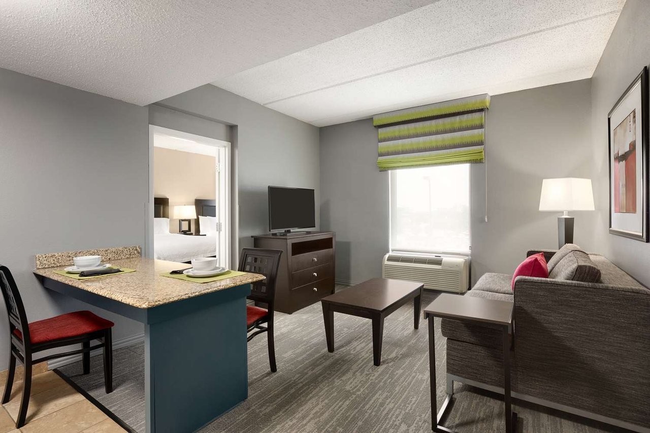 Hampton Inn & Suites Houston/Clear LakeNasa Area, ster, TX Jobs Hospitality Online