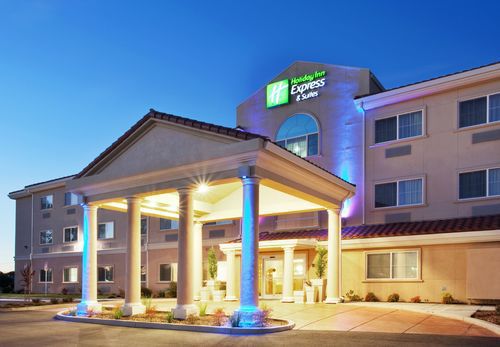 Holiday Inn Express Suites Oroville Lake Ca Jobs 308597 M