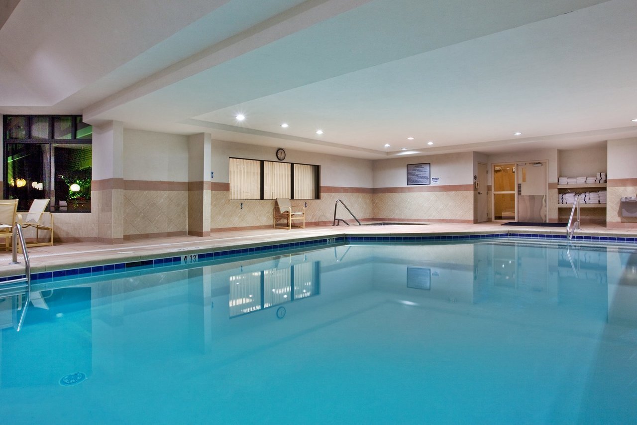 Holiday Inn Express & Suites Mcdonough, Mcdonough, GA Jobs