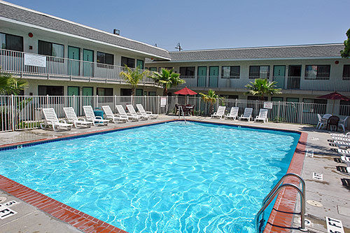 Jobs At Motel 6 Los Angeles Sylmar Ca Hospitality Online 335390 M