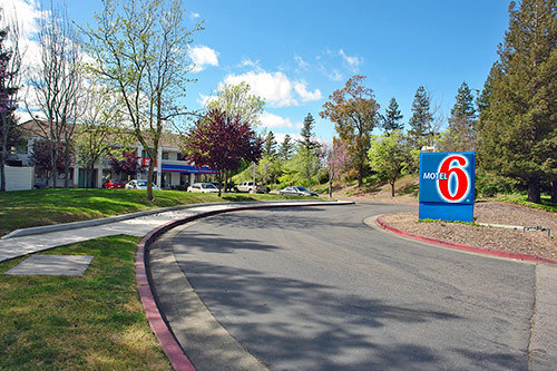 Motel 6 Santa Rosa North CA, Santa Rosa, CA Jobs | Hospitality Online