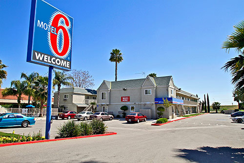 Motel 6 Bakersfield East, Bakersfield, CA Jobs | Hospitality Online