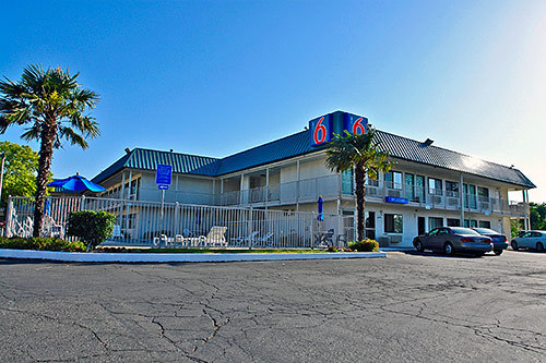 Motel 6 Woodland - Sacramento Area, Woodland, CA Jobs | Hospitality Online