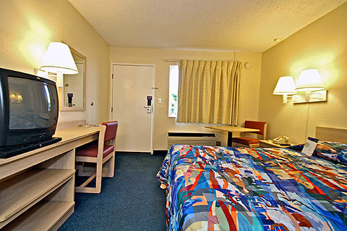 Motel 6 Fresno - Blackstone South, Fresno, CA Jobs | Hospitality Online