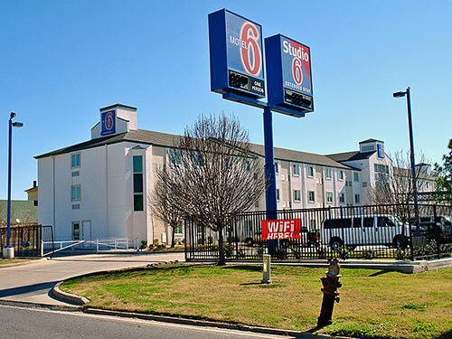 Motel 6 New Orleans, New Orleans, LA Jobs | Hospitality Online