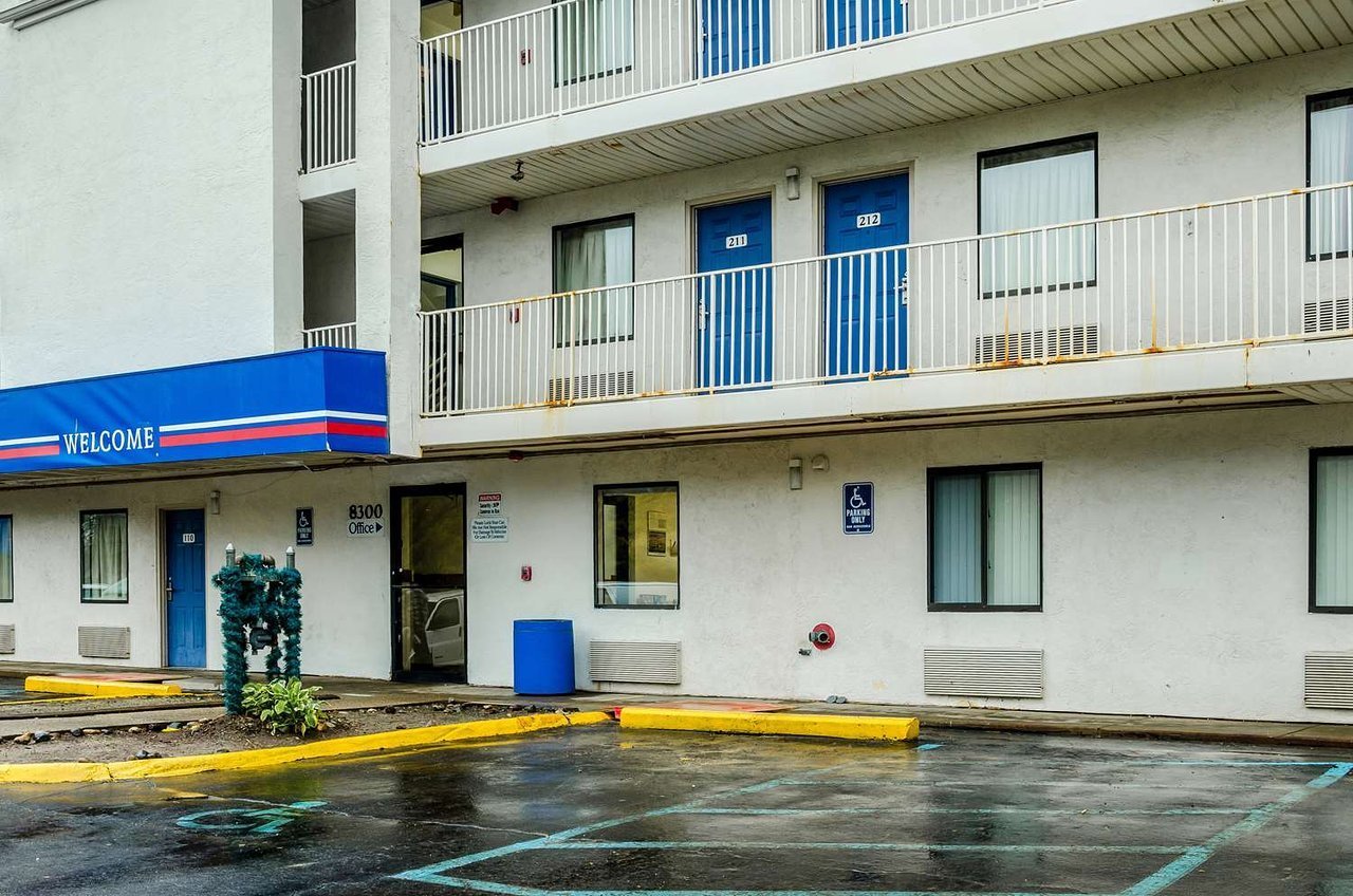 Motel 6 Detroit East Warren, Warren, MI Jobs Hospitality Online