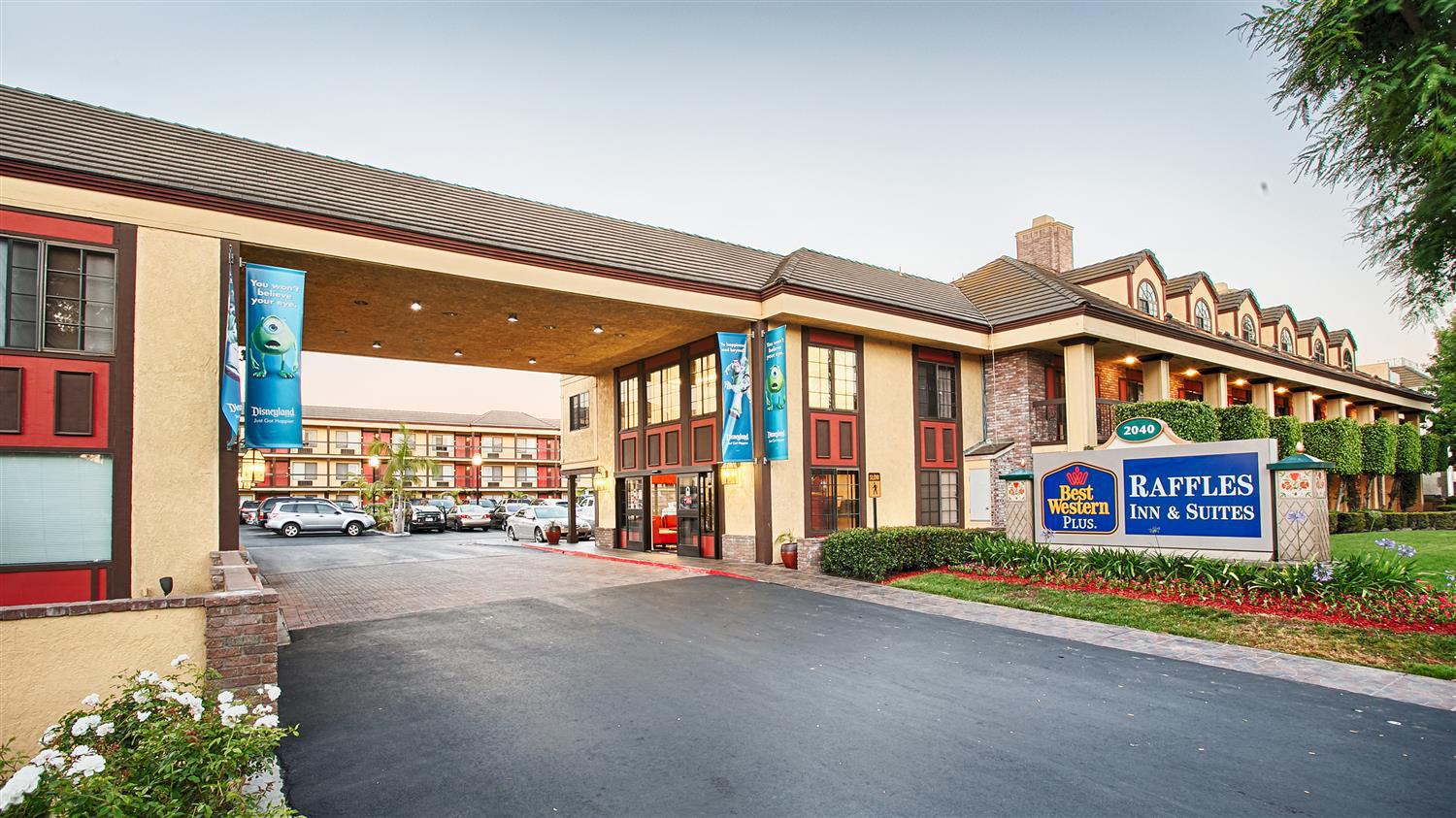 Best Western Plus Raffles Inn Suites Anaheim Ca Jobs Best Western Plus Raffles Inn Suites