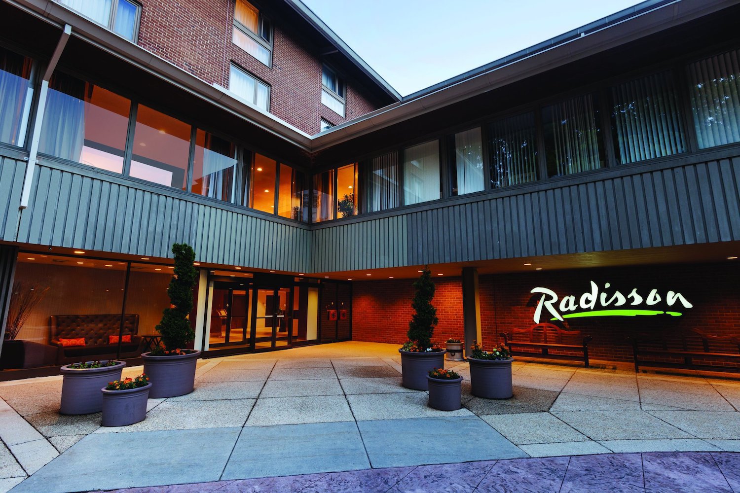 Jobs at Radisson Hotel at Cross Keys, Baltimore, Baltimore, MD