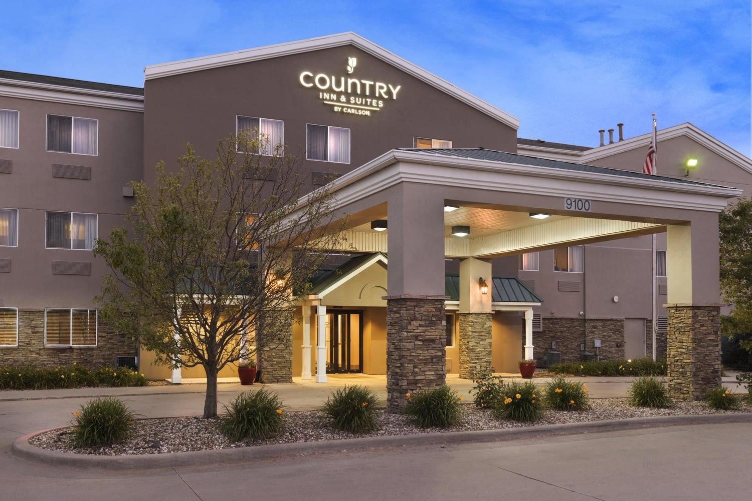 Country Inn & Suites by Radisson, Cedar Rapids Airport.