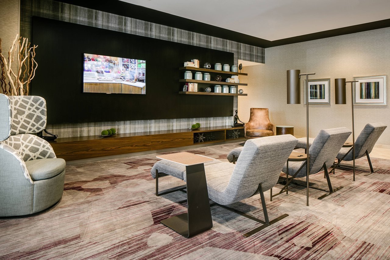 Courtyard by Marriott Omaha Bellevue at Beardmore Event Center