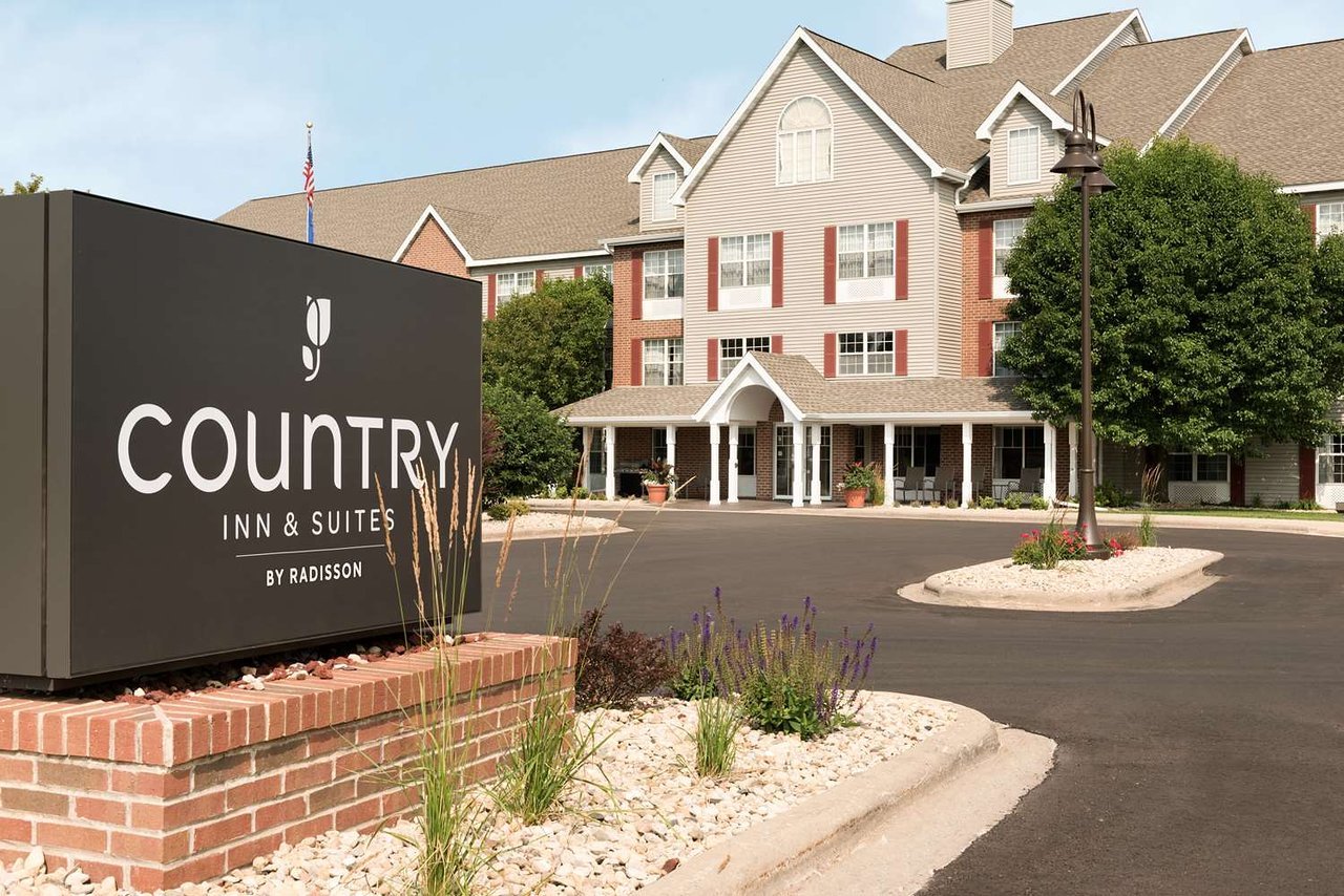 Country Inn & Suites by Radisson, Madison West, Middleton, WI Jobs