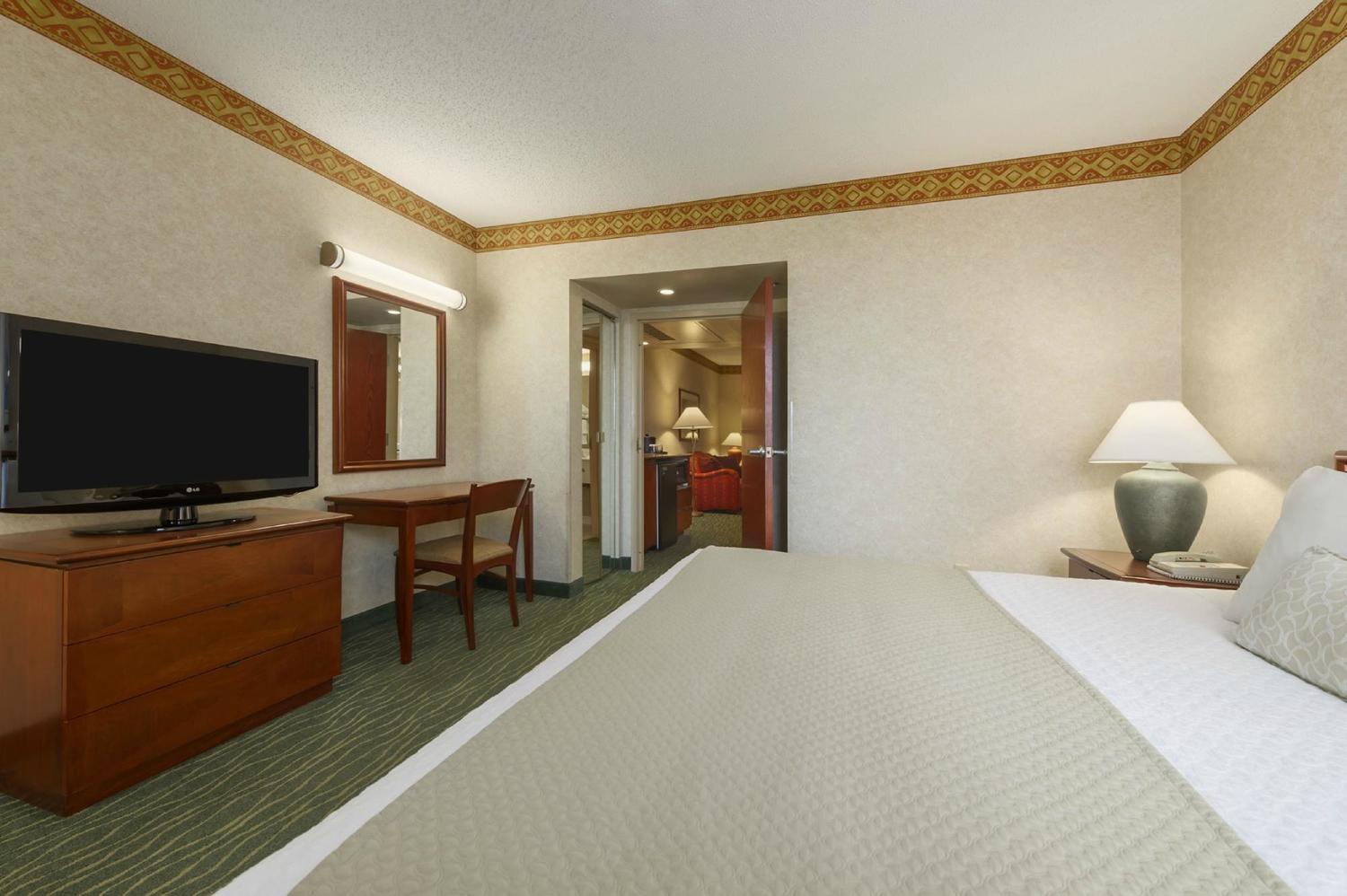 Embassy suites by hilton tampa usf near busch gardens tampa fl jobs
